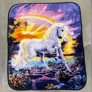 ‘Wild Frontier’ Unicorn Rainbow Lake 50"×60" Plush
Throw Blanket Soft Durable
